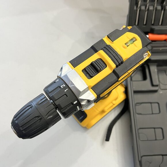 New Rechargeable Cordless Drill w/2 Lithium Batteries, Quick Charger & Tool kit! - Picture 6 of 16